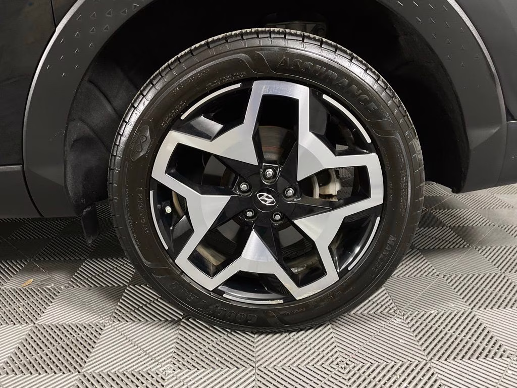 2022 Phantom Black Hyundai Santa Cruz Limited AWD Truck