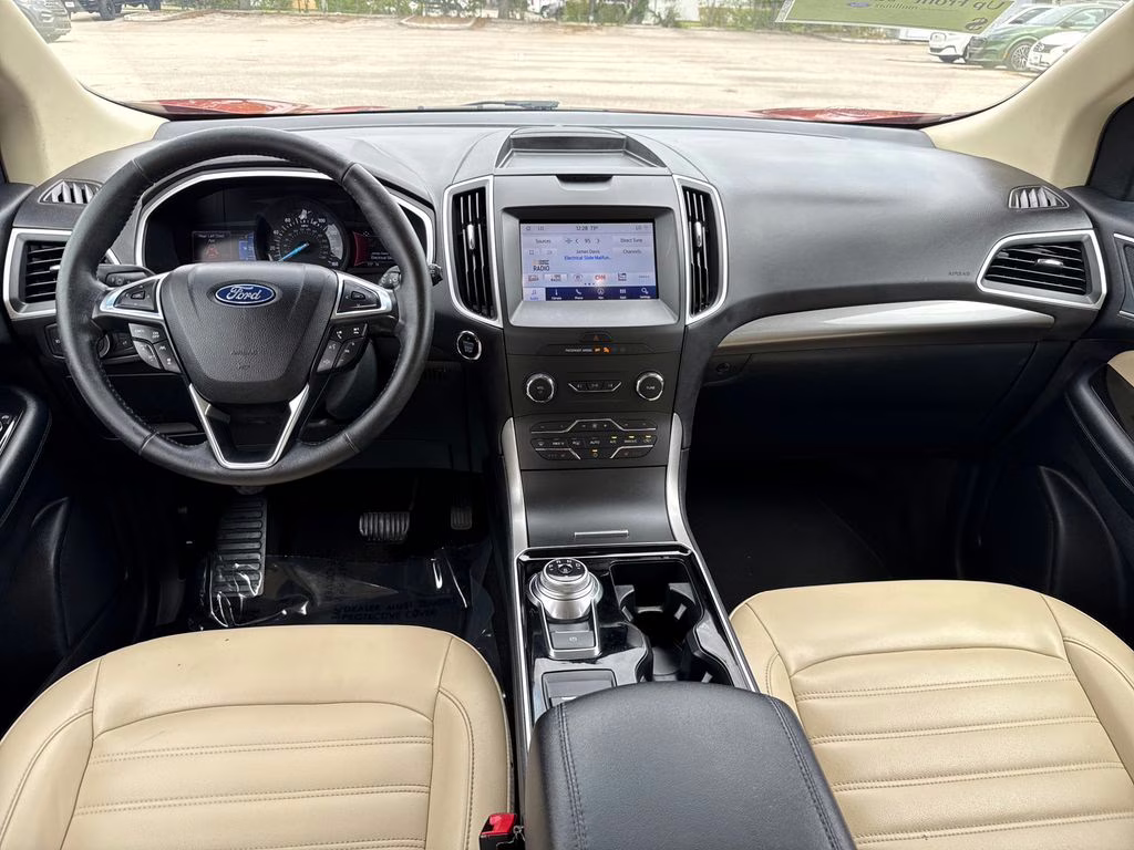 2020 Rapid Red Metallic Tinted Clearcoat Ford Edge SEL FWD SUV