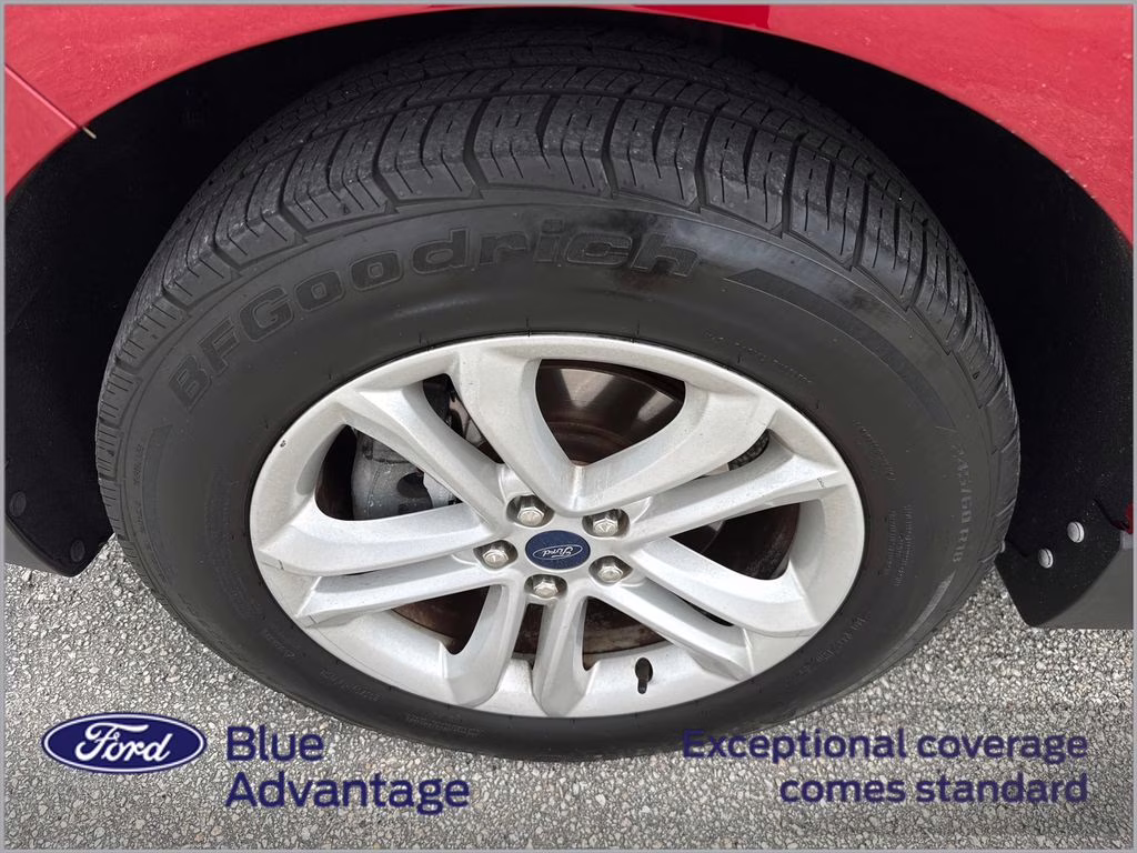 2020 Rapid Red Metallic Tinted Clearcoat Ford Edge SEL FWD SUV