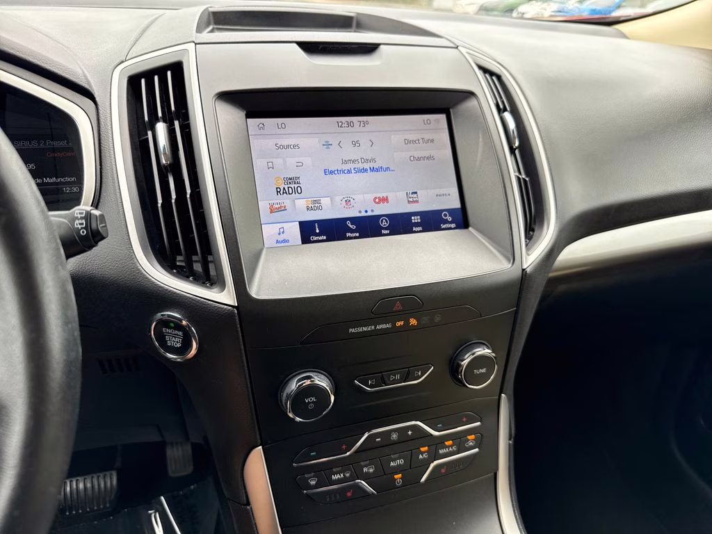 2020 Rapid Red Metallic Tinted Clearcoat Ford Edge SEL FWD SUV