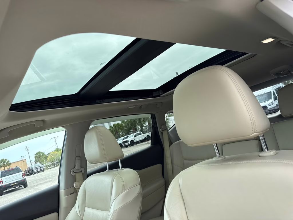 2018 Cayenne Red Metallic Nissan Murano Platinum FWD SUV