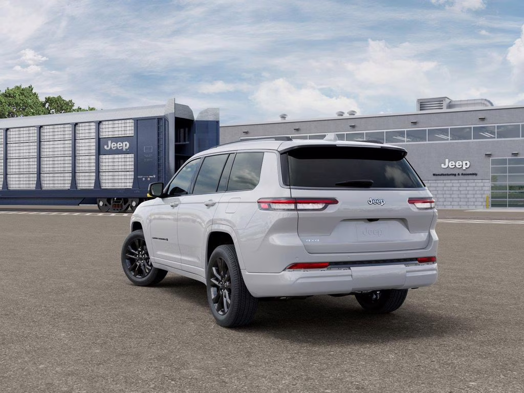 2026 Bright White Clearcoat Jeep Grand Cherokee L Limited Reserve 4X4 SUV