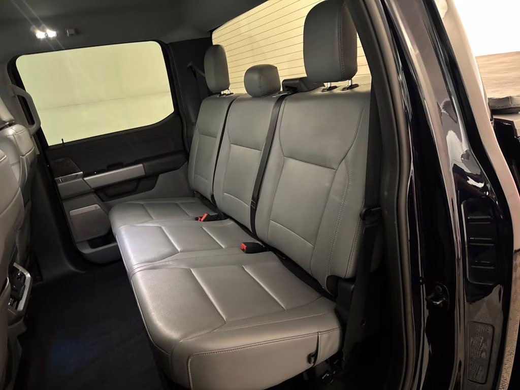 2025 Antimatter Blue Metallic Ford F-150 Lightning Flash AWD Truck