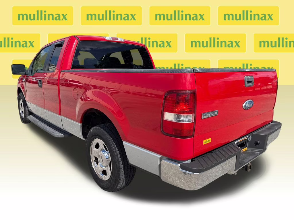 2006 Bright Red Clearcoat Ford F-150 XL RWD Truck