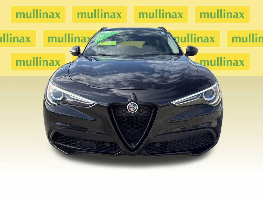 2021 Vulcano Black Metallic Alfa Romeo Stelvio Sprint RWD SUV