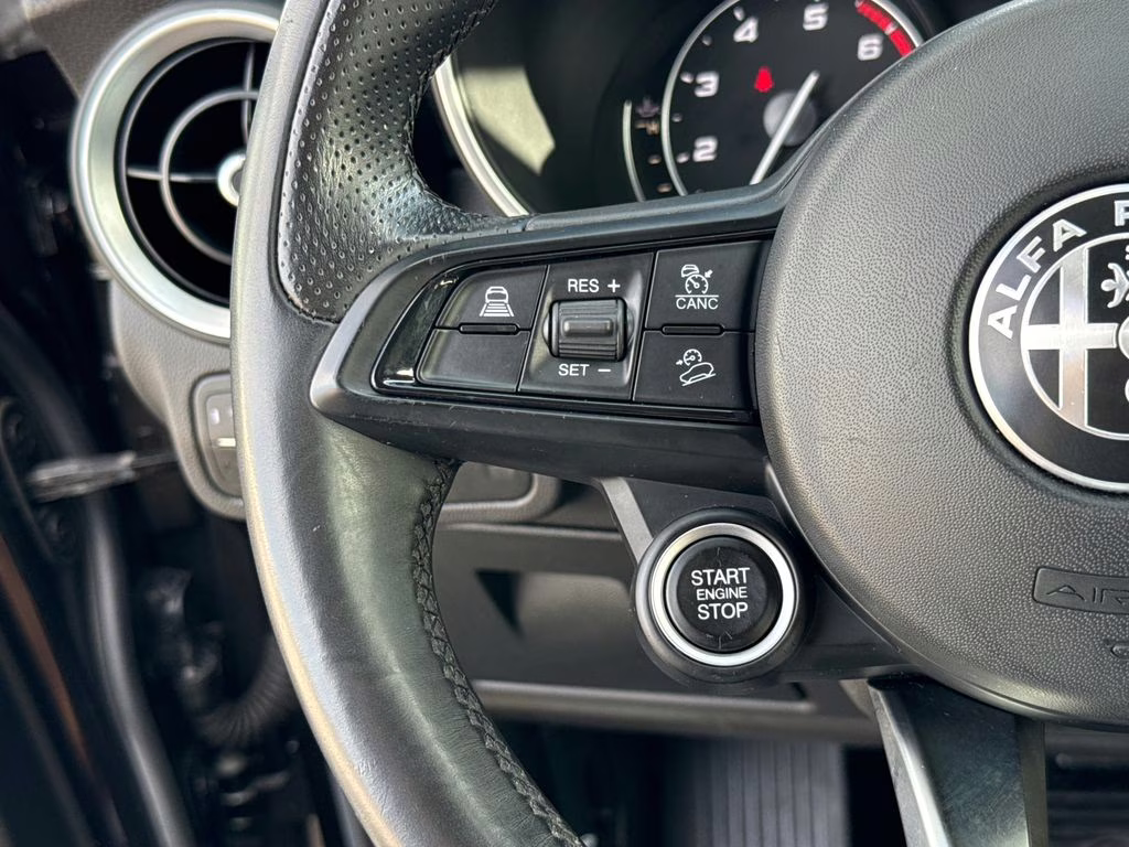 2021 Vulcano Black Metallic Alfa Romeo Stelvio Sprint RWD SUV