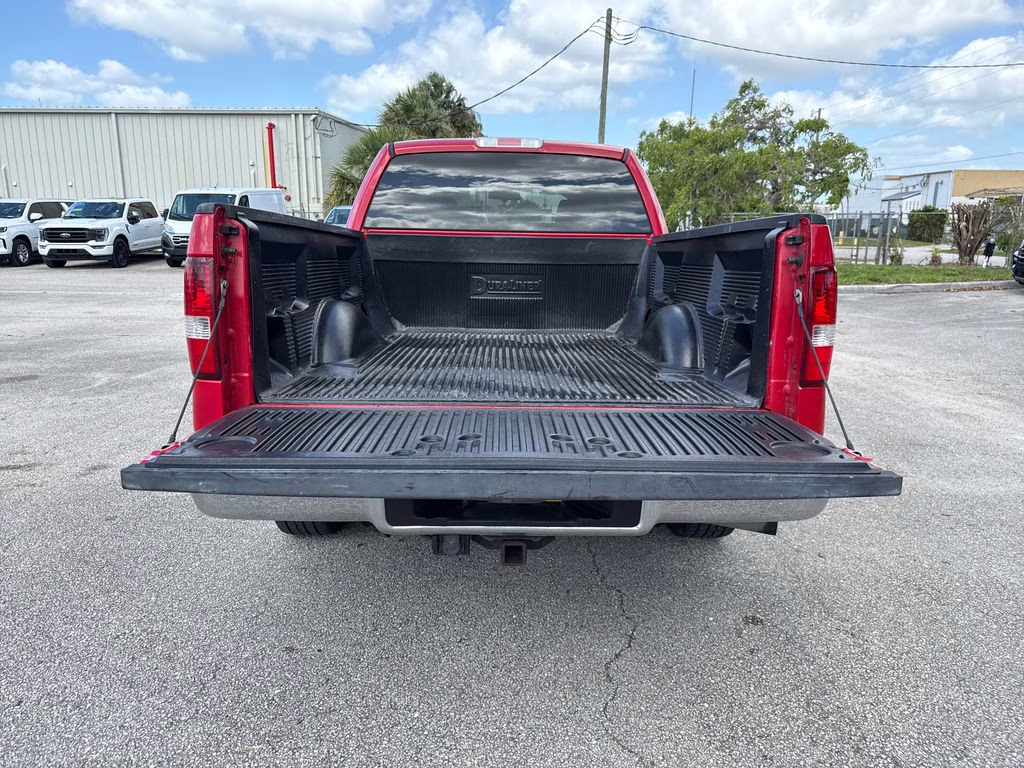 2006 Bright Red Clearcoat Ford F-150 XL RWD Truck