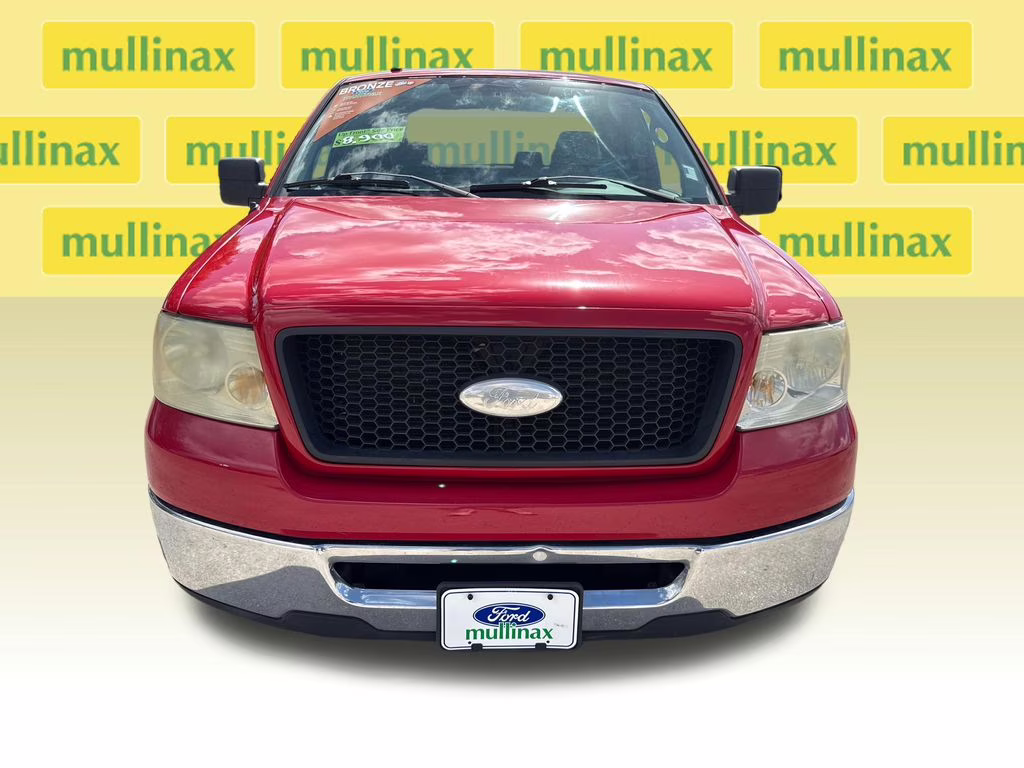 2006 Bright Red Clearcoat Ford F-150 XL RWD Truck