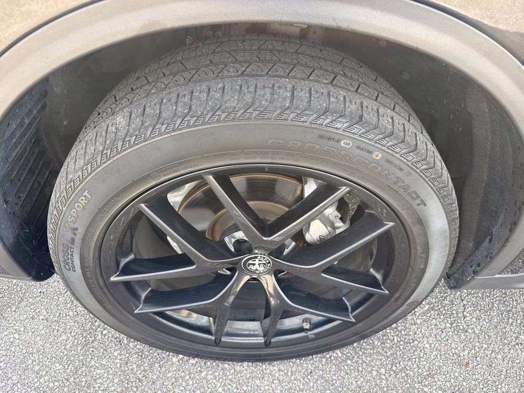 2021 Vulcano Black Metallic Alfa Romeo Stelvio Sprint RWD SUV