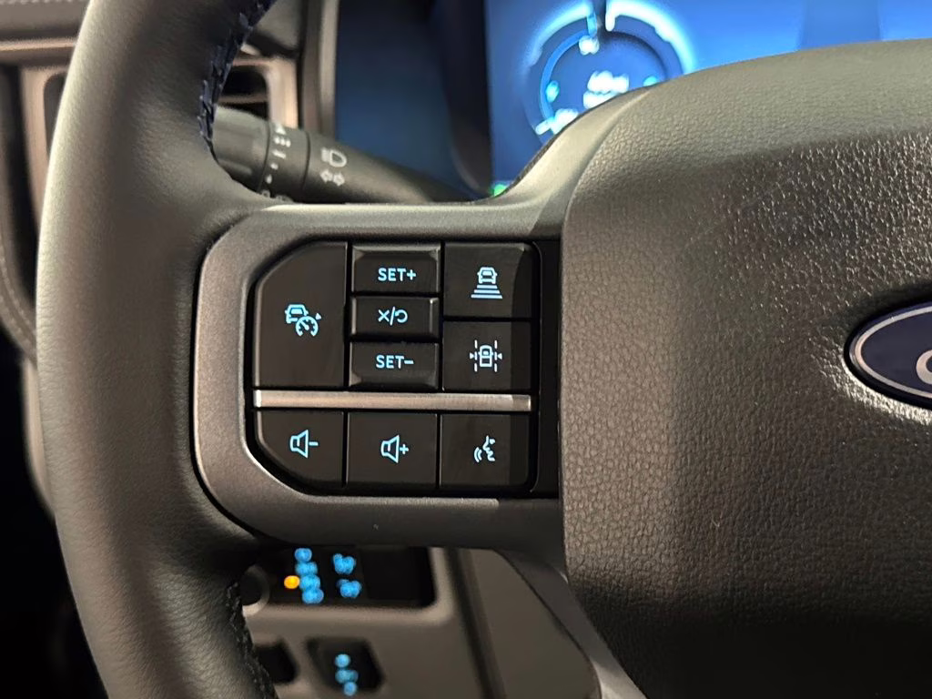 2025 Antimatter Blue Metallic Ford F-150 Lightning Flash AWD Truck