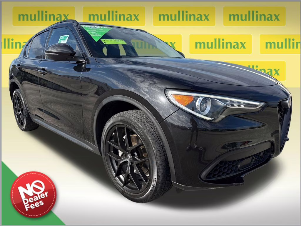2021 Vulcano Black Metallic Alfa Romeo Stelvio Sprint RWD SUV