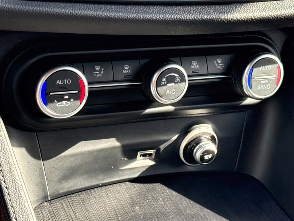 2021 Vulcano Black Metallic Alfa Romeo Stelvio Sprint RWD SUV