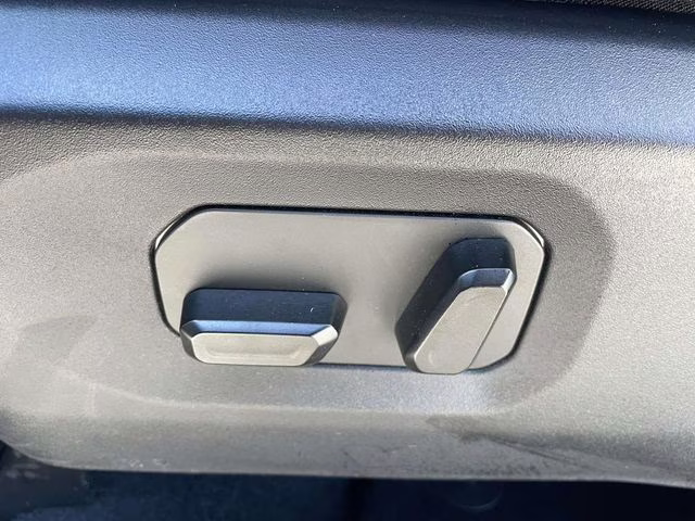 2024 Anvil Clear Coat Jeep Wrangler Rubicon X 4X4 SUV