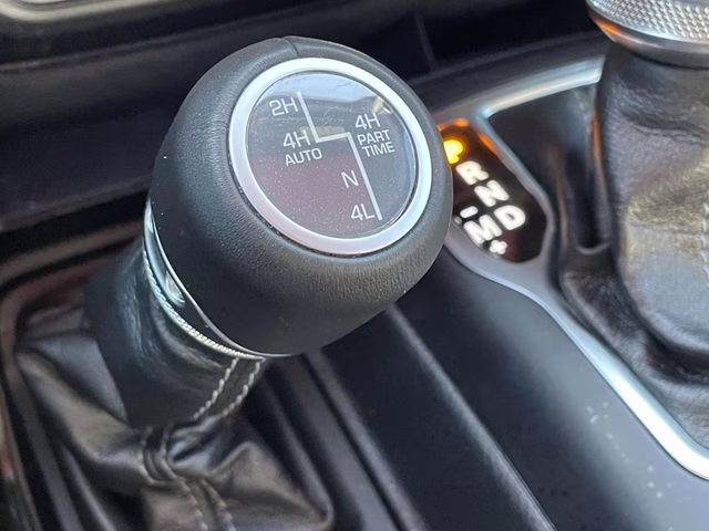 2024 Anvil Clear Coat Jeep Wrangler Rubicon X 4X4 SUV