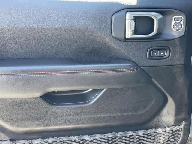 2024 Anvil Clear Coat Jeep Wrangler Rubicon X 4X4 SUV