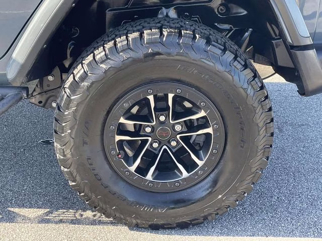 2024 Anvil Clear Coat Jeep Wrangler Rubicon X 4X4 SUV