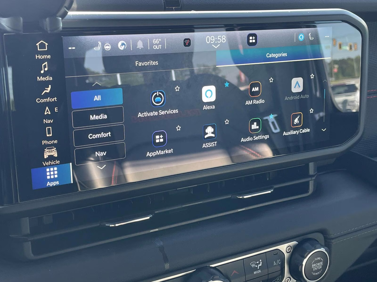 2024 Anvil Clear Coat Jeep Wrangler Rubicon X 4X4 SUV