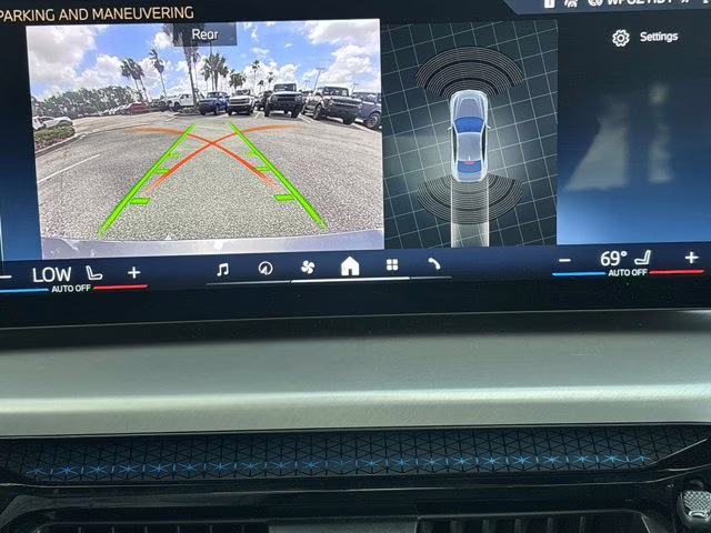 2025 Skyscraper Grey Metallic BMW 2 Series 230i RWD Coupe