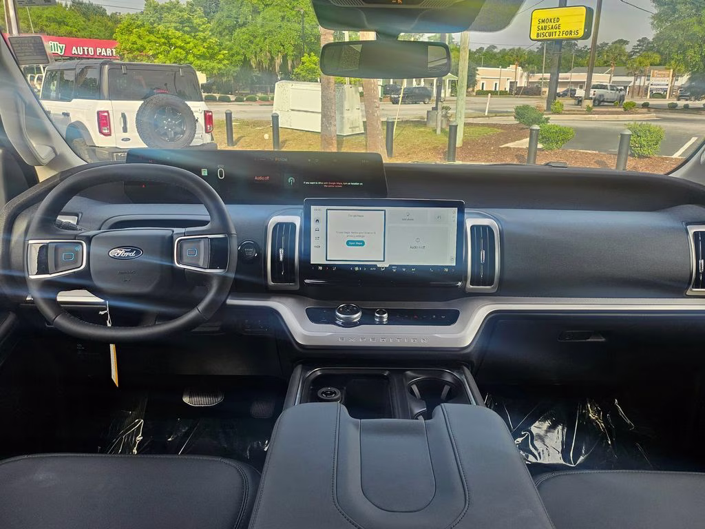 2026 Agate Black Metallic Ford Expedition Active RWD SUV