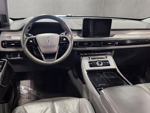 2020 Blue Diamond Metallic Lincoln Aviator Reserve AWD SUV