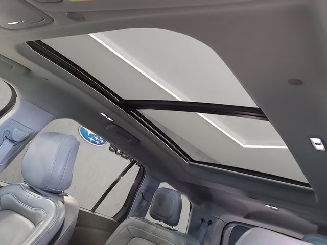 2020 Blue Diamond Metallic Lincoln Aviator Reserve AWD SUV