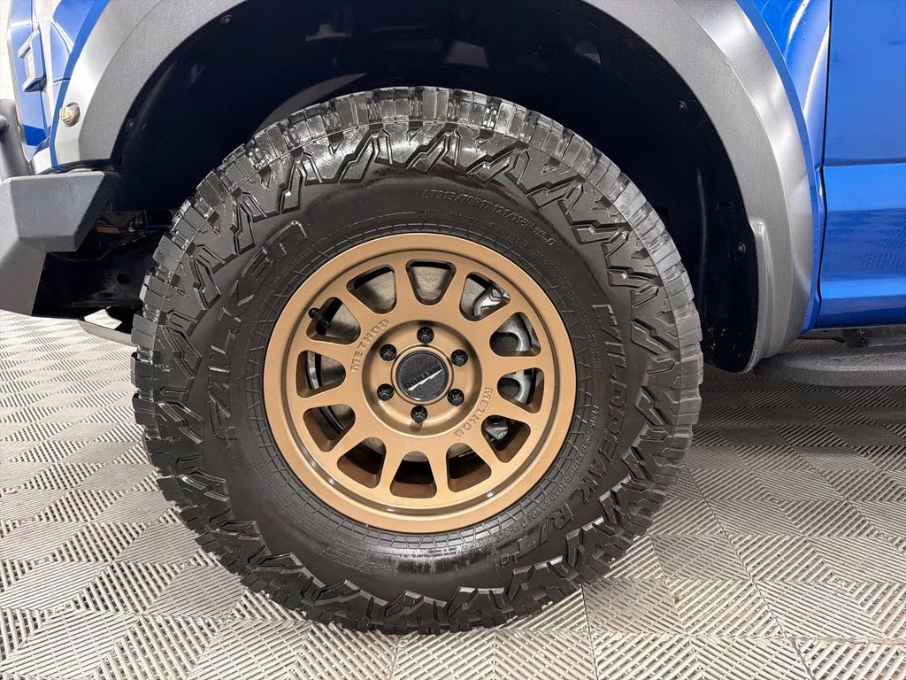 2018 Lightning Blue Ford F-150 Raptor 4X4 Truck