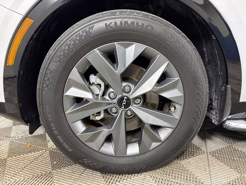 2023 Wolf Gray Kia Sportage SX FWD SUV