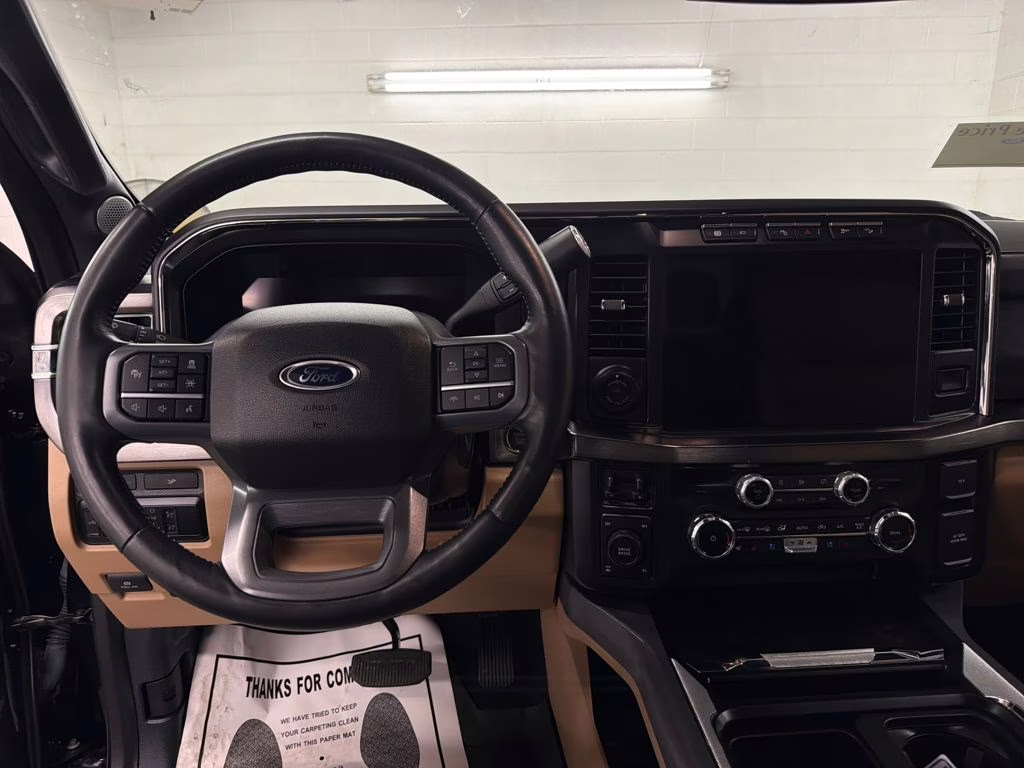 2024 Black Metallic Ford Super Duty F-250 SRW Lariat 4X4 Truck