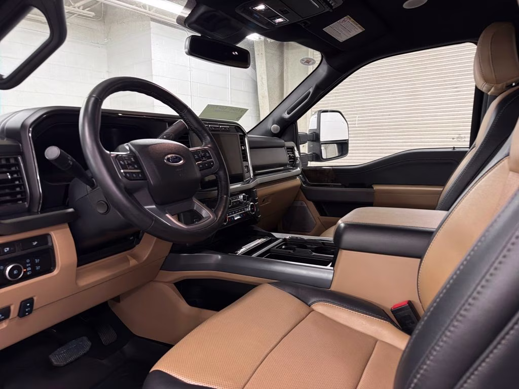 2024 Black Metallic Ford Super Duty F-250 SRW Lariat 4X4 Truck
