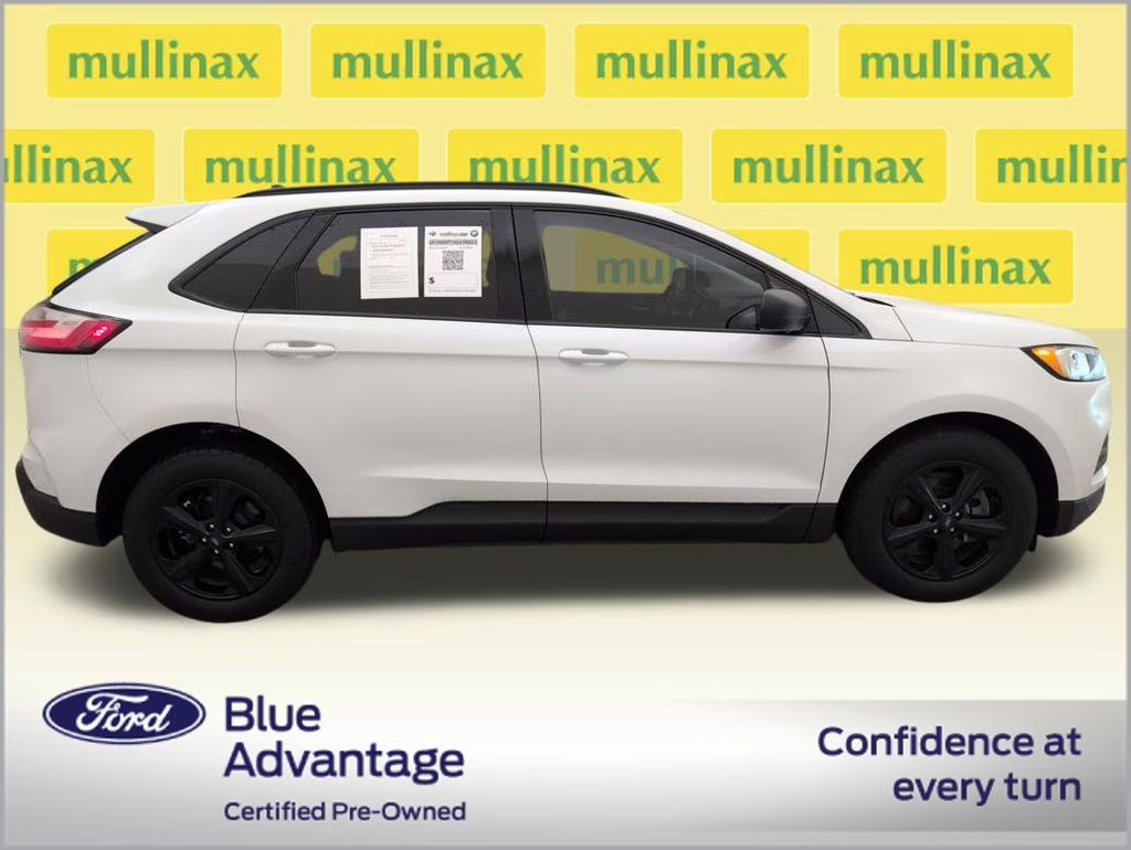 2021 Oxford White Ford Edge SE FWD SUV