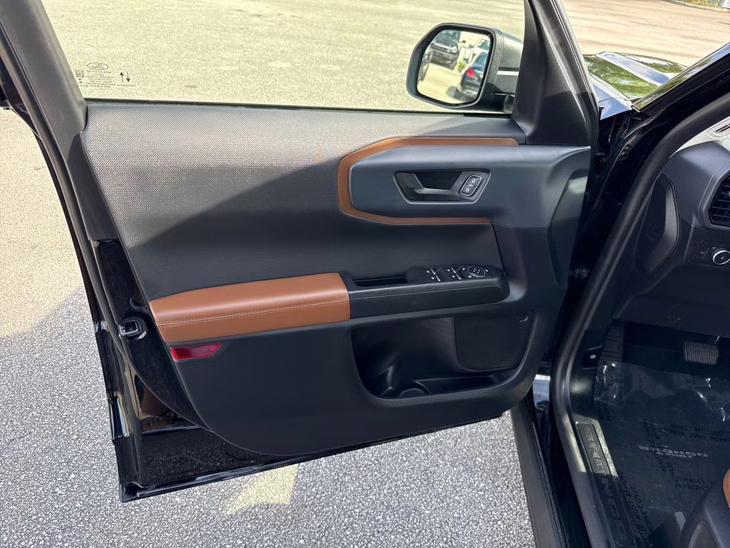2022 Shadow Black Ford Bronco Sport Outer Banks 4X4 SUV