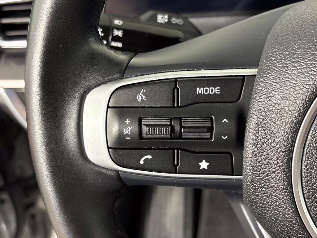 2023 Wolf Gray Kia Sportage SX FWD SUV