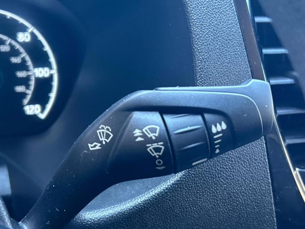 2023 Oxford White Ford Transit-350 XLT RWD Crossover