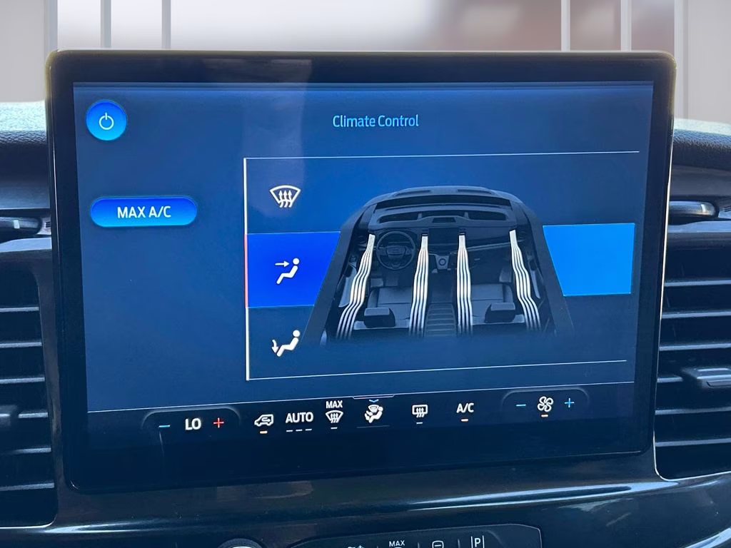 2023 Oxford White Ford Transit-350 XLT RWD Crossover