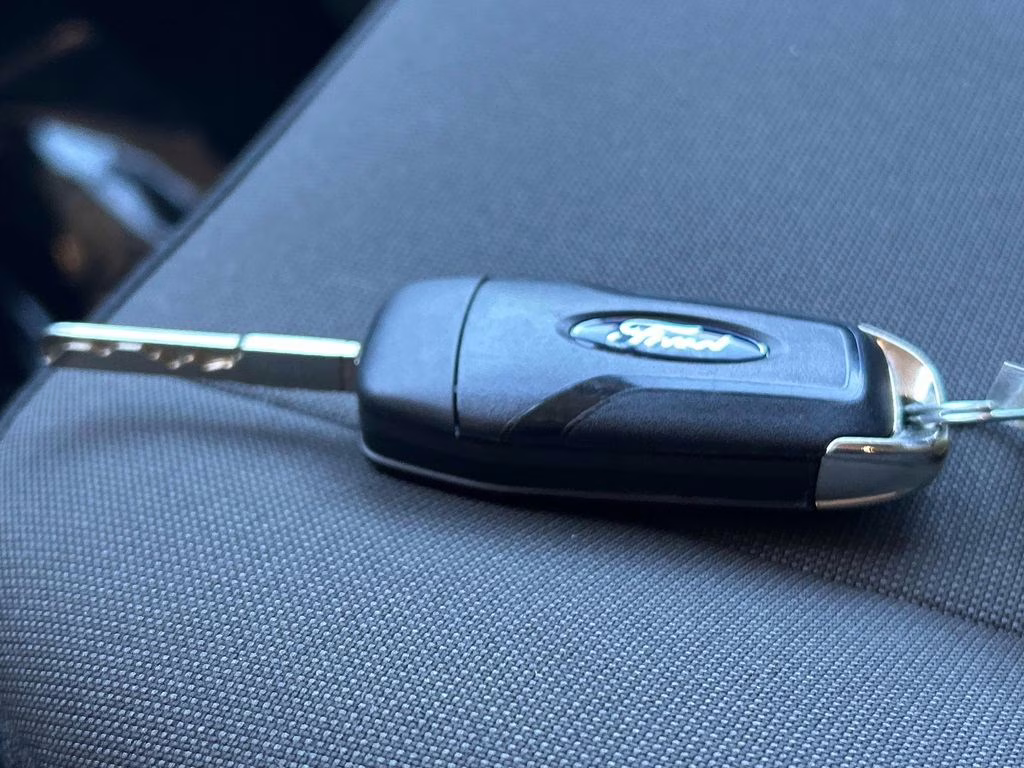 2023 Oxford White Ford Transit-350 XLT RWD Crossover