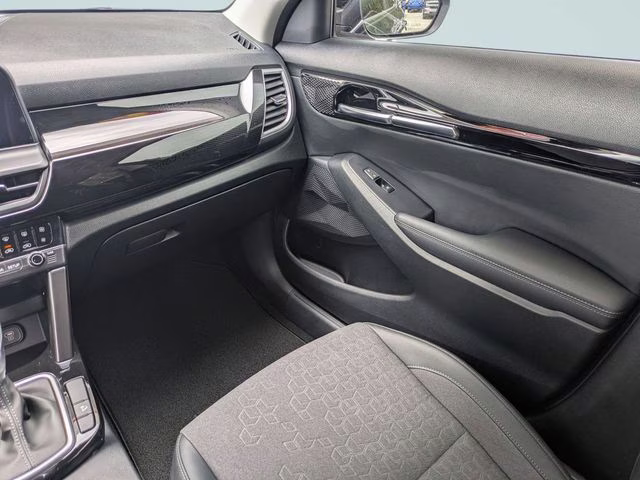 2024 Gravity Gray Kia Seltos S FWD SUV