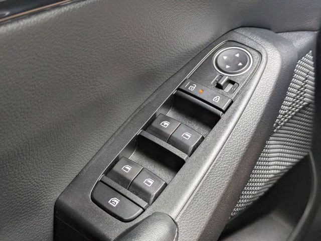 2024 Gravity Gray Kia Seltos S FWD SUV