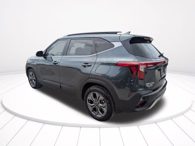 2024 Gravity Gray Kia Seltos S FWD SUV