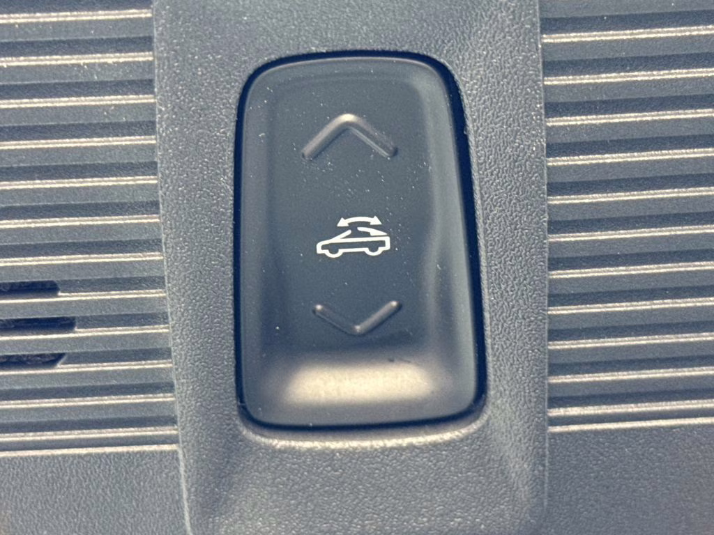 2025 Oxford White Ford Mustang EcoBoost Premium RWD Convertible