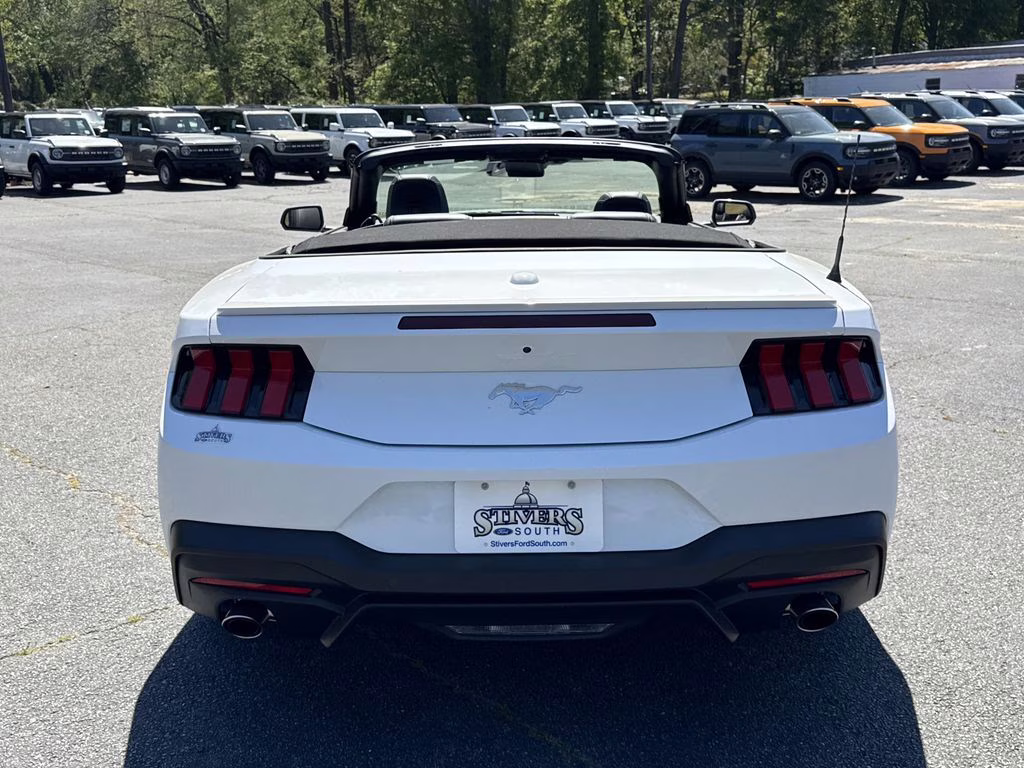 2025 Oxford White Ford Mustang EcoBoost Premium RWD Convertible