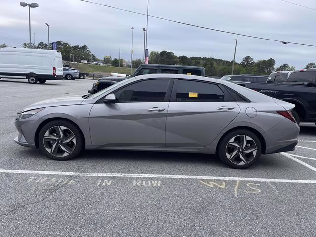 2023 Fluid Metal Hyundai Elantra SEL FWD Sedan