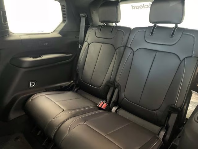 2026 Velvet Red Pearlcoat Jeep Grand Cherokee L Limited 4X4 SUV