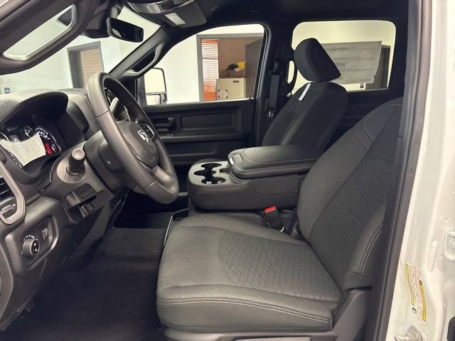 2026 Bright White Clearcoat Ram 2500 Tradesman 4X4 Truck