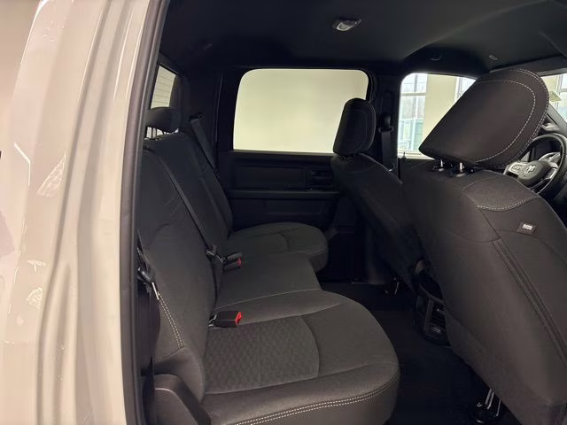 2026 Bright White Clearcoat Ram 2500 Tradesman 4X4 Truck