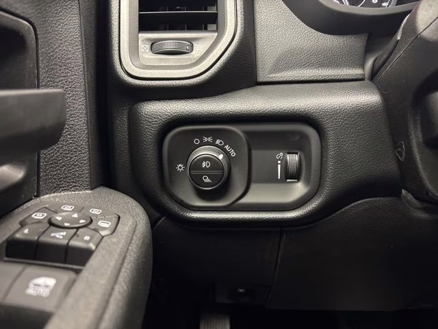 2026 Bright White Clearcoat Ram 2500 Tradesman 4X4 Truck