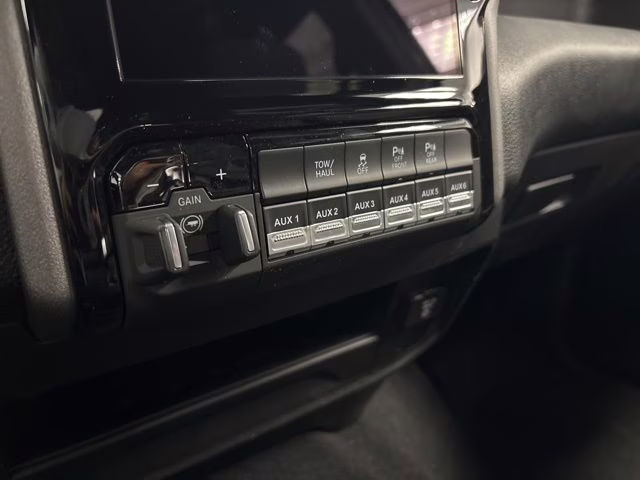 2026 Bright White Clearcoat Ram 2500 Tradesman 4X4 Truck