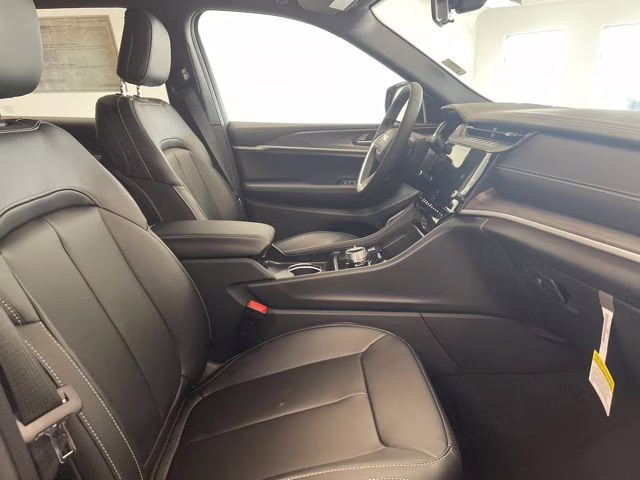 2026 Velvet Red Pearlcoat Jeep Grand Cherokee L Limited 4X4 SUV