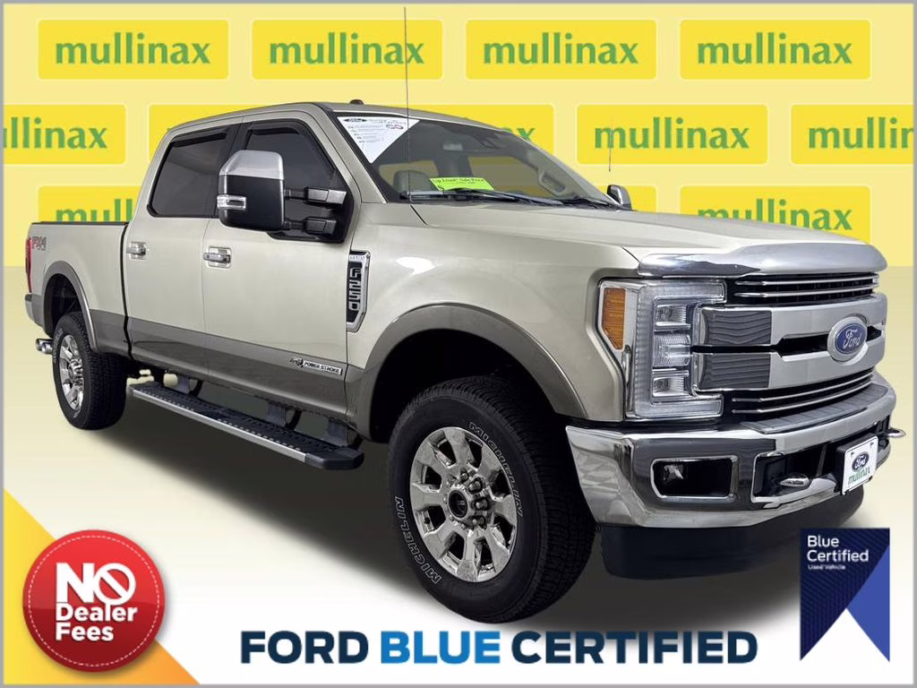 2018 White Gold Metallic Ford Super Duty F-250 SRW Lariat 4X4 Truck