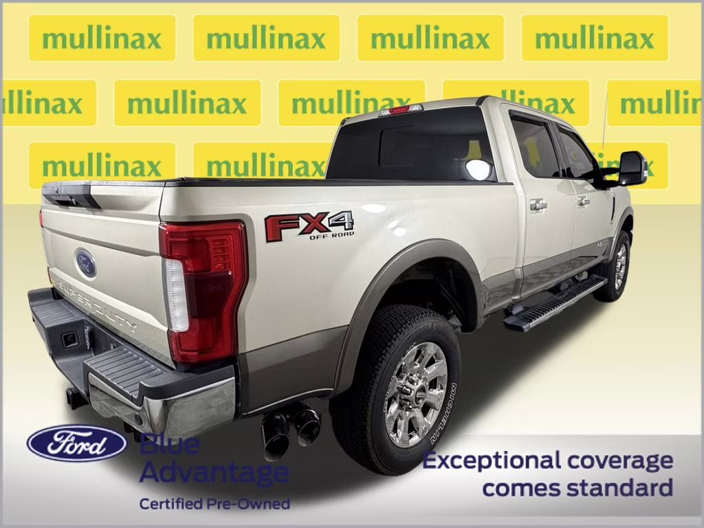 2018 White Gold Metallic Ford Super Duty F-250 SRW Lariat 4X4 Truck