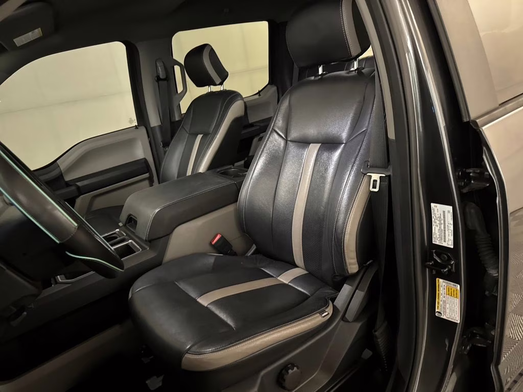 2020 Magnetic Metallic Ford F-150 XL 4X4 Truck